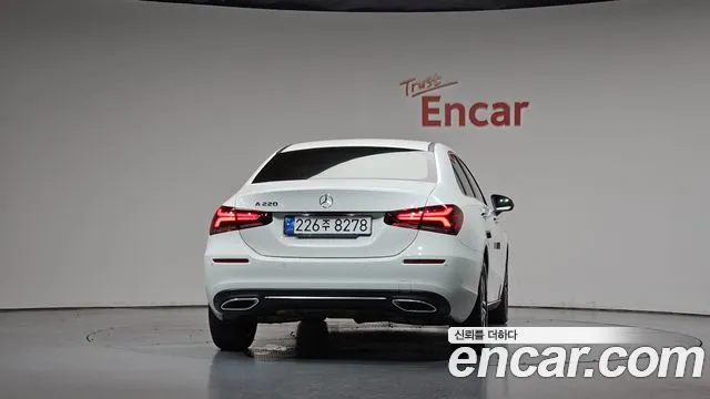 Mercedes-Benz A-Class — Фото автомобиля 4