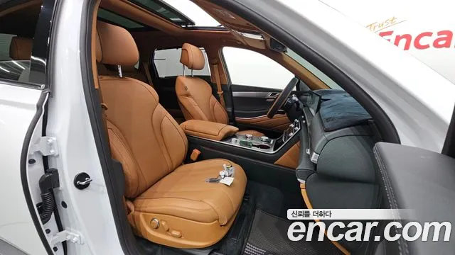 Genesis GV80 — Фото автомобиля 16