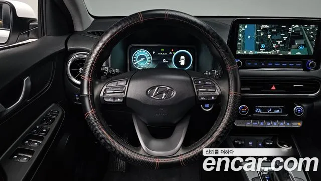 Hyundai Kona — Фото автомобиля 12