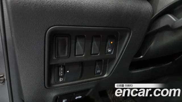 Renault Korea QM6 New — Фото автомобиля 27