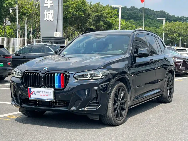 Фотография автомобиля — BMW X3