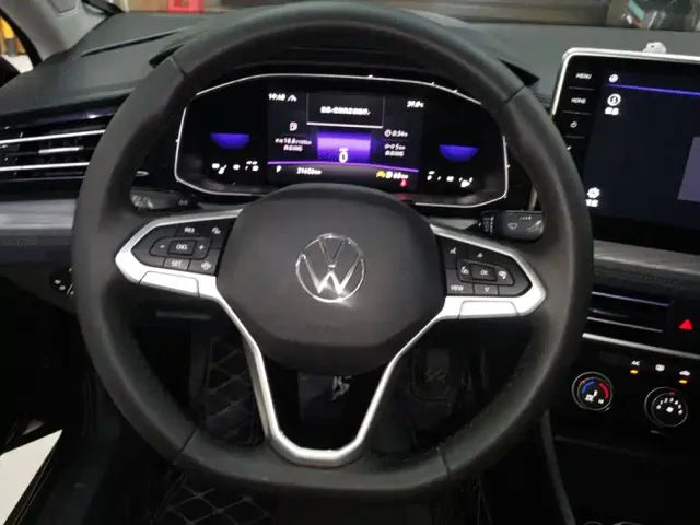 Volkswagen Sagitar — Фото автомобиля 15