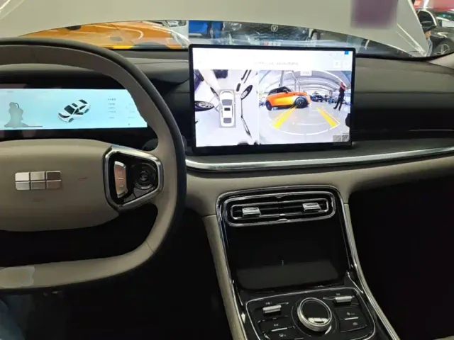 Geely Galaxy Stellar 6 — Фото автомобиля 9