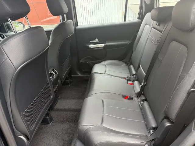 Mercedes-Benz GLB-Class — Фото автомобиля 13