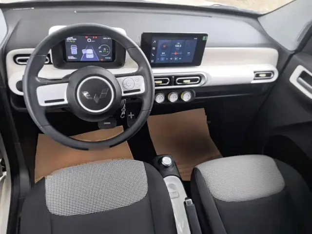 Wuling Hongguang Mini EV — Фото автомобиля 9