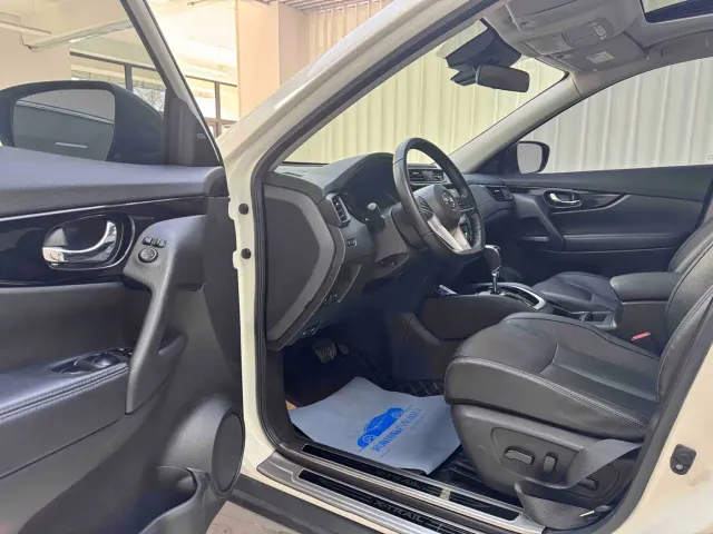 Nissan X-Trail — Фото автомобиля 7