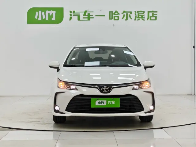 Toyota Corolla — Фото автомобиля 2