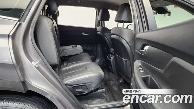 Hyundai Santafe Новый Santa Fe Дизель 2.2 4WD — Фото автомобиля 12