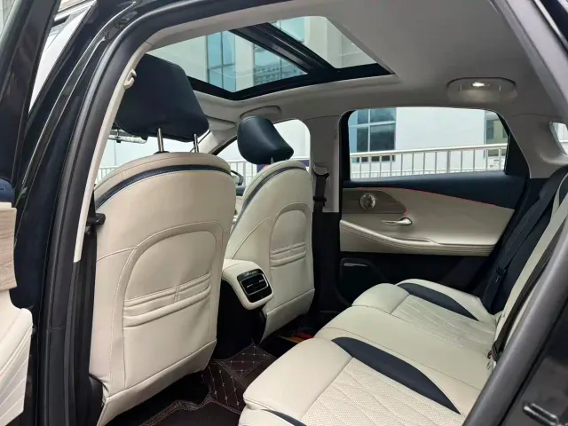 Chery Arrizo 8 — Фото автомобиля 9
