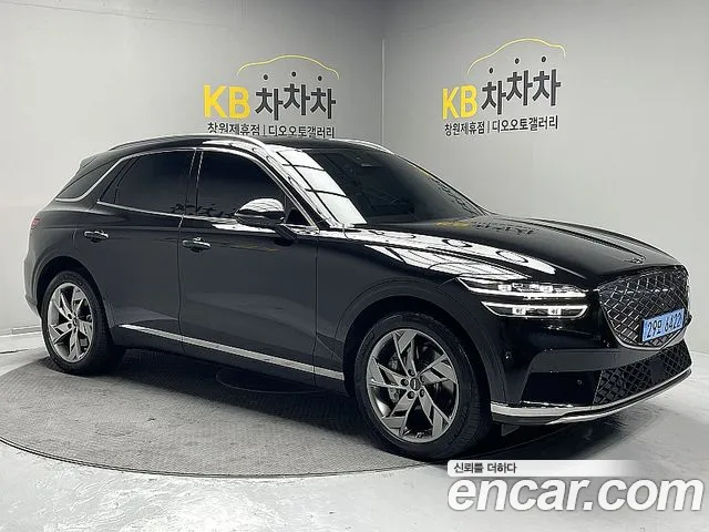 Фотография автомобиля — Genesis GV70 Electrified GV70