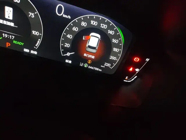 Honda CR-V — Фото автомобиля 8