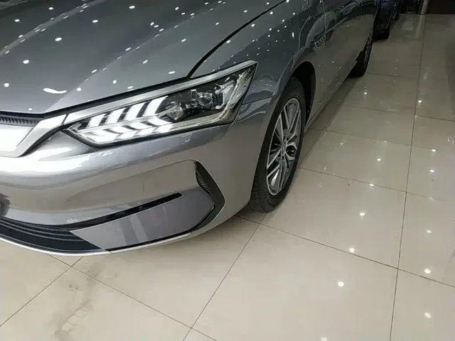 BYD Qin PLUS — Фото автомобиля 23