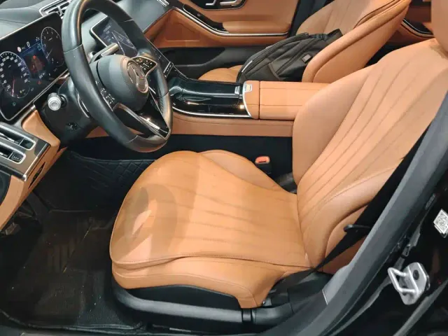 Mercedes-Benz S-Class — Фото автомобиля 15