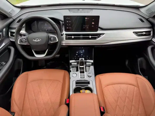 Chery Tiggo 8 — Фото автомобиля 5