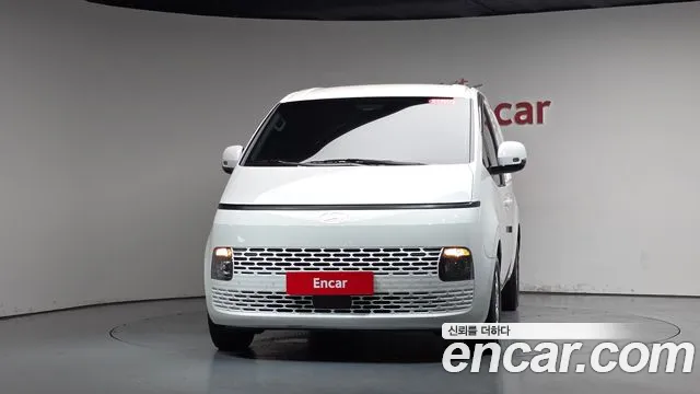 Hyundai Staria Staria Карго 3 места — Фото автомобиля 3