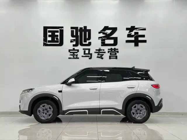 BYD Yuan UP — Фото автомобиля 2