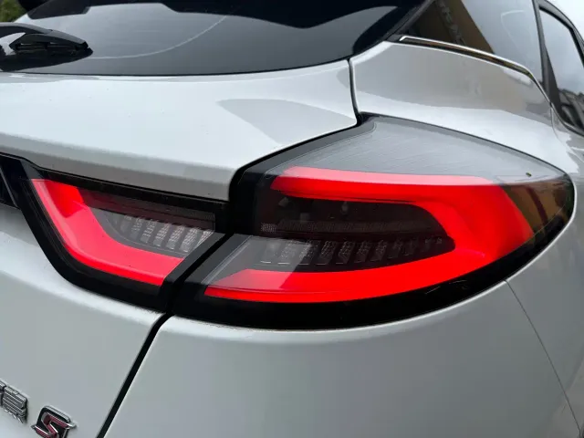 Geely Emgrand S — Фото автомобиля 18