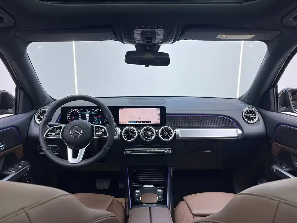 Mercedes-Benz Mercedes-Benz GLB 2022 Model GLB 200 Dynamic Edition — Фото автомобиля 21