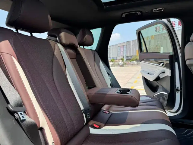Geely Xingyue L — Фото автомобиля 23