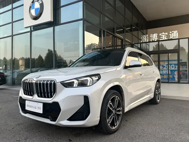 BMW X1 — Фото автомобиля 3