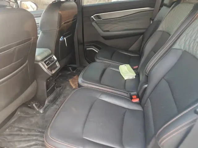 Geely Haoyue L — Фото автомобиля 13