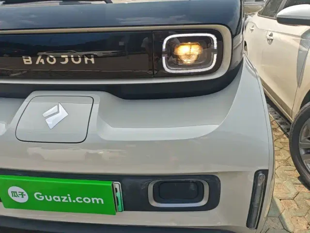 Baojun KiWi EV — Фото автомобиля 23
