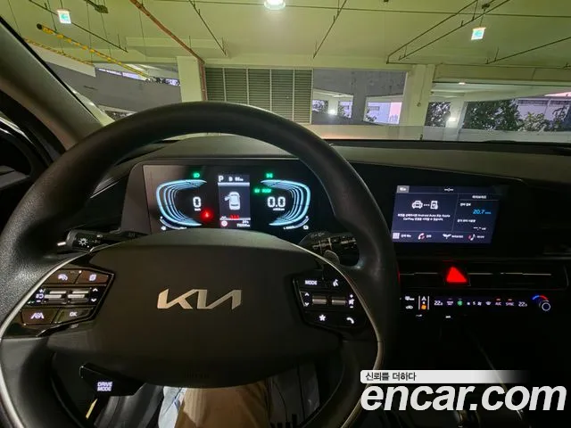 Kia Niro The All New Niro — Фото автомобиля 10