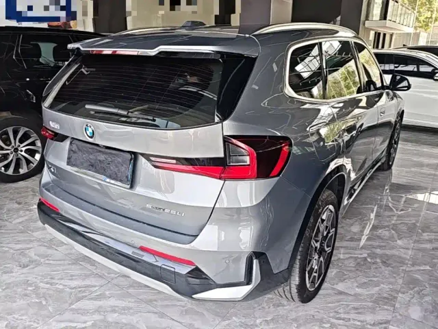 BMW X1 — Фото автомобиля 6