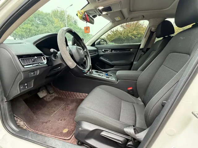 Honda Civic — Фото автомобиля 5