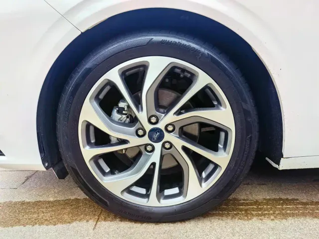Ford Mondeo — Фото автомобиля 8