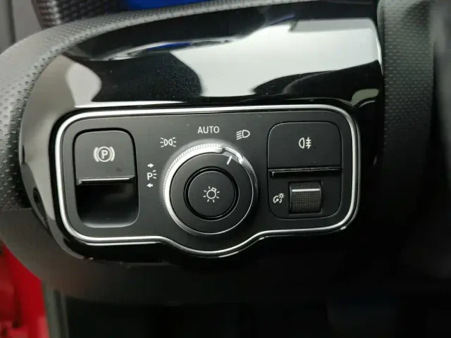 Mercedes-Benz A-Class — Фото автомобиля 21