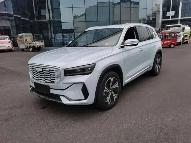 Фотография автомобиля — Geely Xingyue L