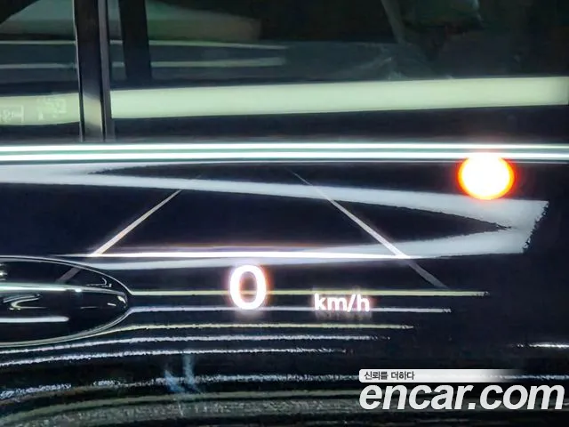 Genesis GV70 Electrified — Фото автомобиля 8