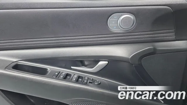 Hyundai Avante CN7 — Фото автомобиля 23