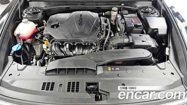 Hyundai Grandeur GN7 — Фото автомобиля 9