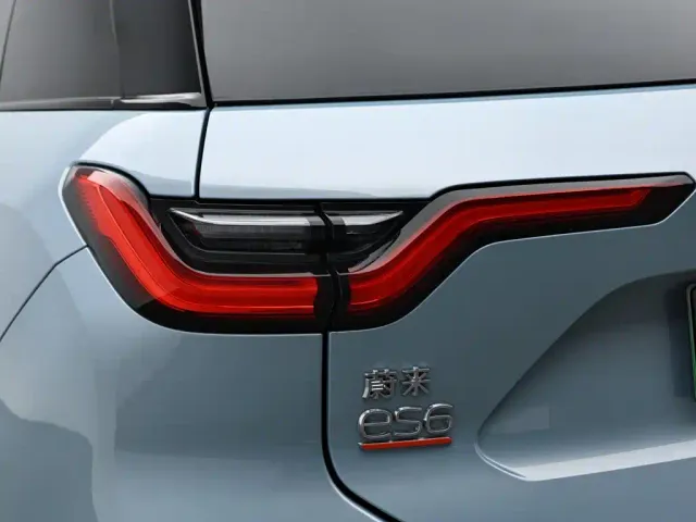 Nio ES6 — Фото автомобиля 7