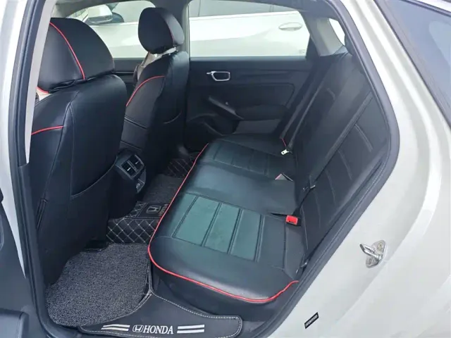 Honda Integra — Фото автомобиля 5