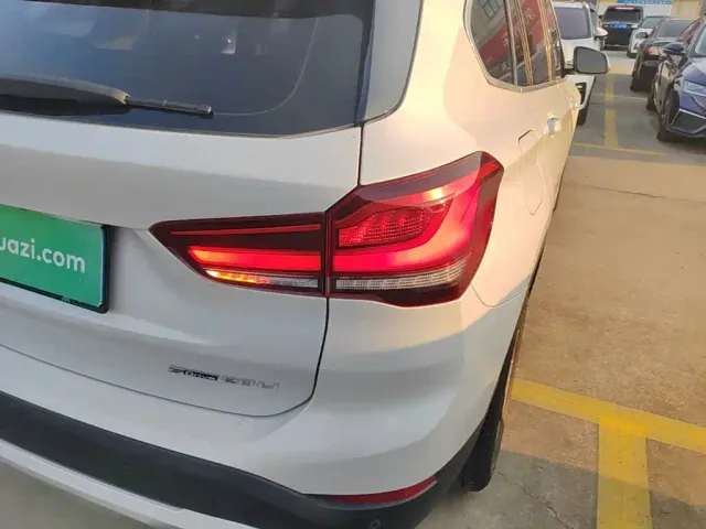 BMW X1 — Фото автомобиля 7