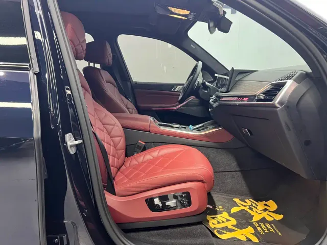 BMW X5 — Фото автомобиля 14