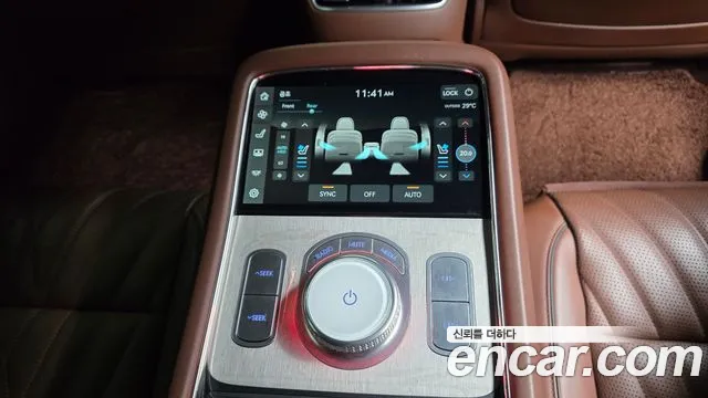 Genesis G90 Бензин 3.5 турбо AWD — Фото автомобиля 19