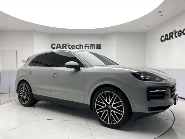 Porsche Cayenne — Фото автомобиля 2