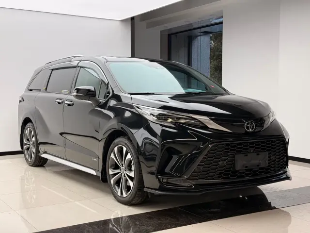 Toyota Granvia — Фото автомобиля 3