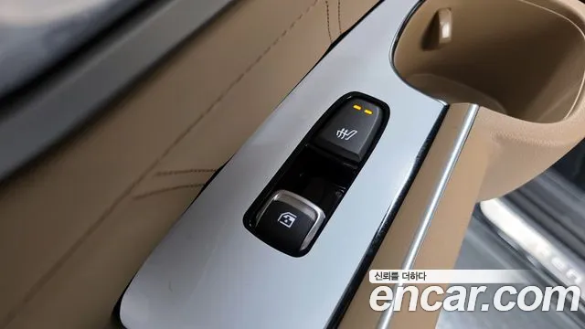 Kia Sorento Новый Sorento 4 поколение Бензин 2.5T 4WD — Фото автомобиля 17