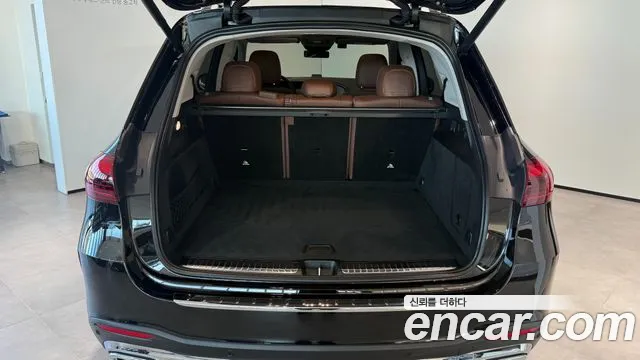 Mercedes-Benz GLE-Class — Фото автомобиля 10
