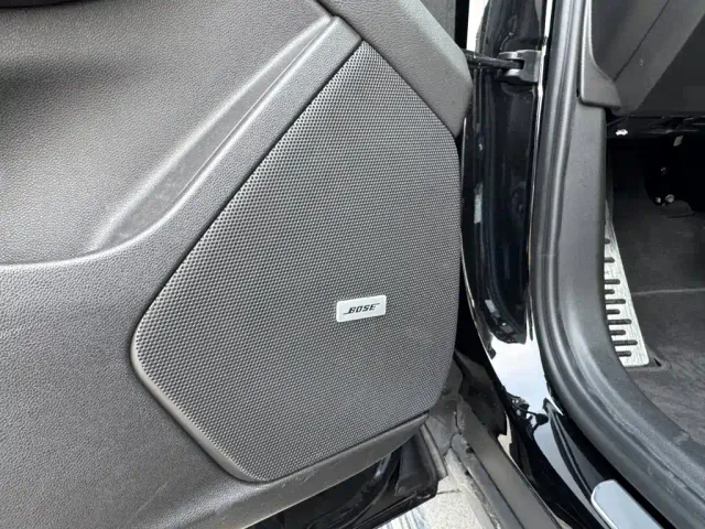 Cadillac Cadillac XT6 2022 2.0T 6-Seater 2WD Luxury Edition — Фото автомобиля 30