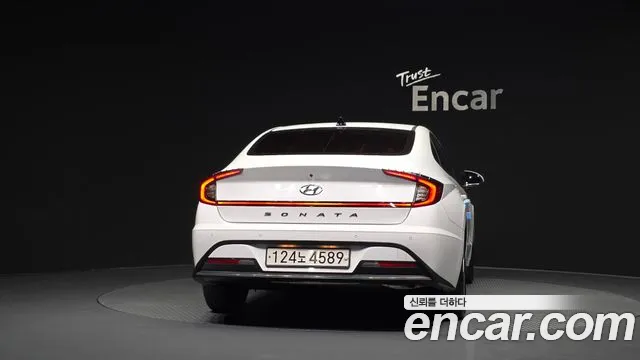 Hyundai Sonata Sonata (DN8) 2.0 LPG(Для проката) — Фото автомобиля 4