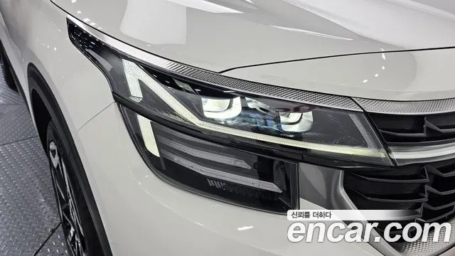Kia Seltos New — Фото автомобиля 7