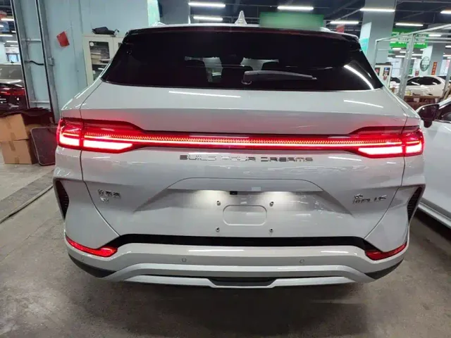 BYD Song PLUS — Фото автомобиля 5