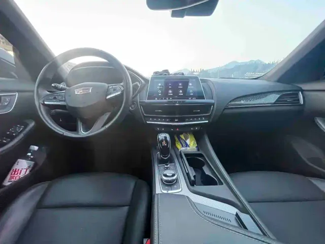 Cadillac CT5 — Фото автомобиля 2