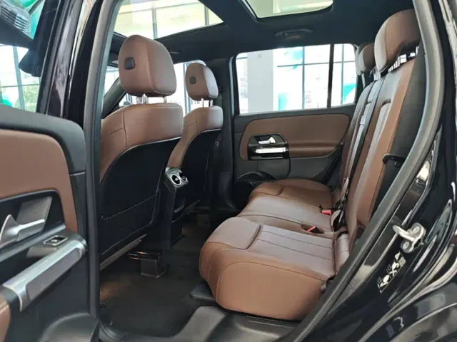 Mercedes-Benz GLB-Class — Фото автомобиля 21